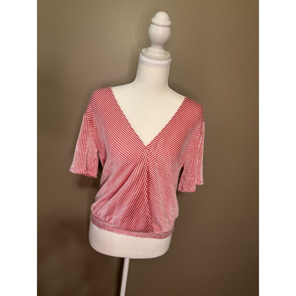Ginger G Women Red White Striped Short Sleeve Peep Back Tie Top L K5855-1